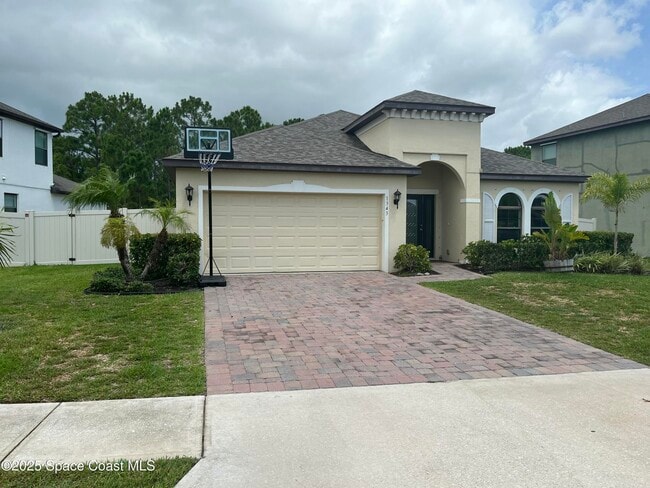 Photo - 1343 Musgrass Cir House