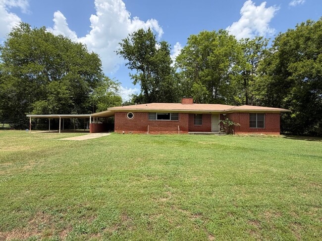 Photo - 2BD/1BA Home for Rent in Gilmer, TX – Move-In Ready