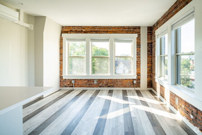 1HAB, 1BA - 500 ft² - The Lindley