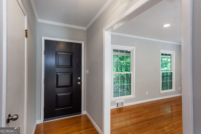 Photo - 80 Pinehurst Ln