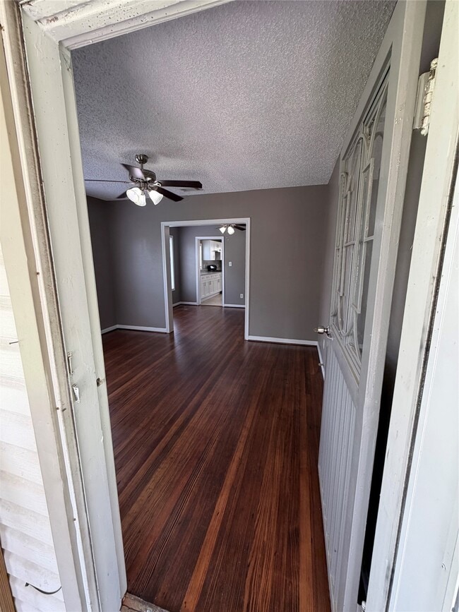 Photo - 111 Inlane St