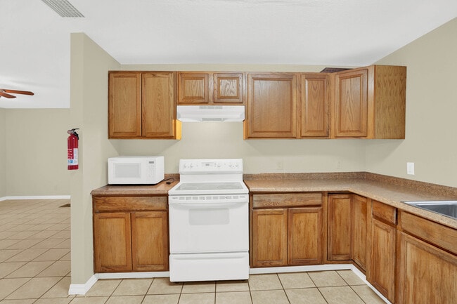 Photo - 808 S Charleston Ave