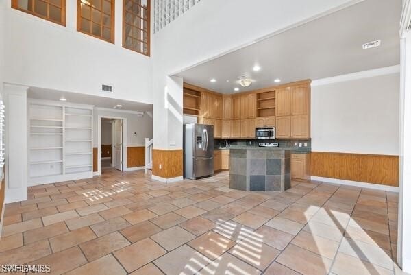 Photo - 819 James St