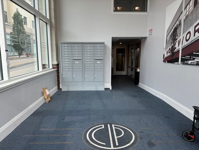 18 Cliveden St Unit 604