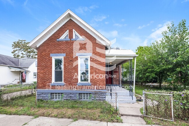 Building Photo - 119 Fillmore St