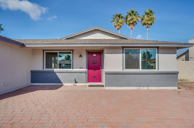 Photo - 1804 W Nopal Dr