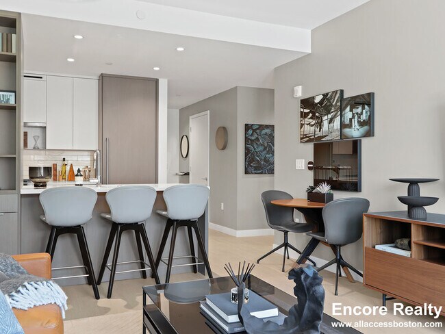 Photo - 390 Harrison Ave Unidad 521