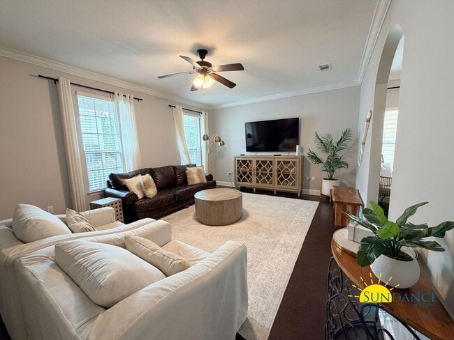 137 Golf Villa Dr
