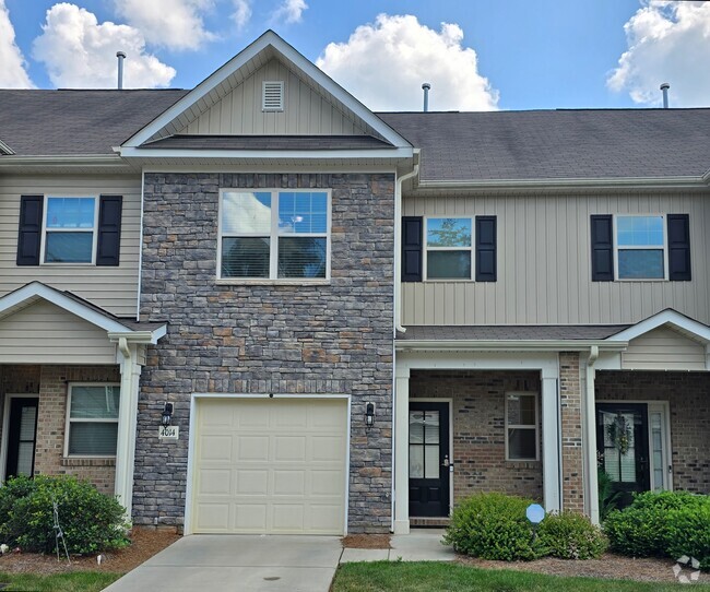 Building Photo - 4014 Canterwood Dr Rental