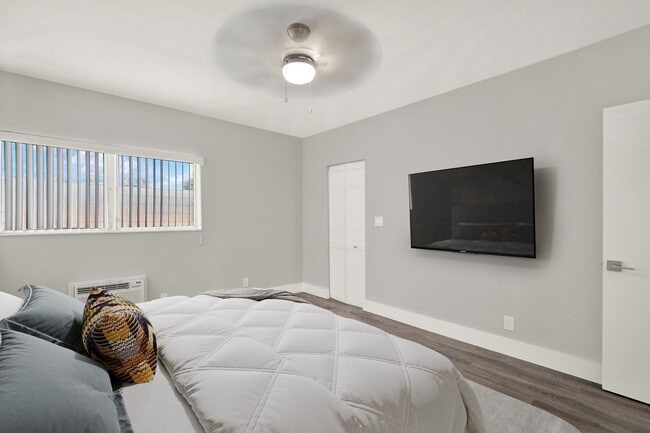 Crestview Apartments