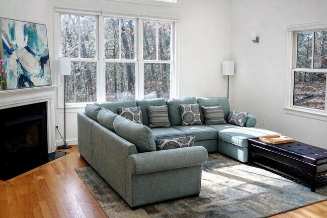 Photo - 92 Johnson Woods Dr