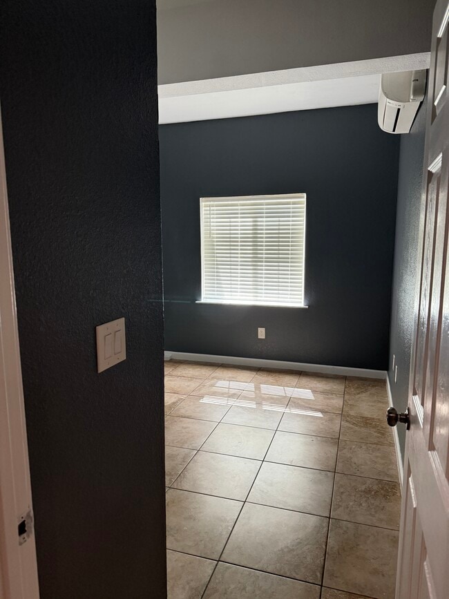 Photo - 1130 Oatgrass Way Unit Studio