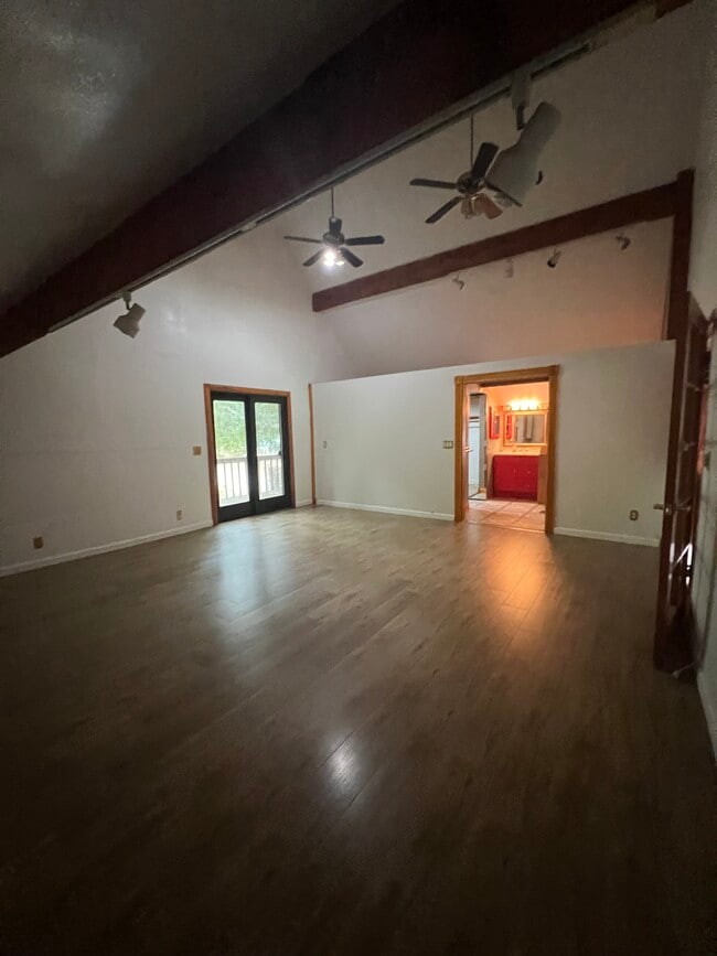 Photo - 29716 Jackson St