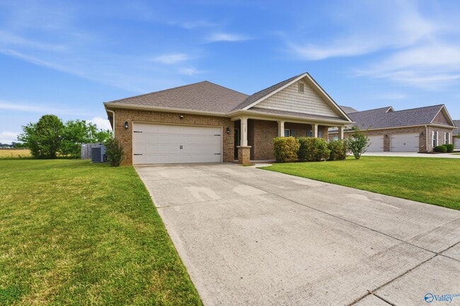 Photo - 161 Lexi Ln