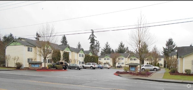 Building Photo - Lund Pointe Apartments