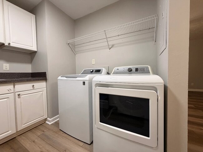Photo - 205 Rustwood Dr