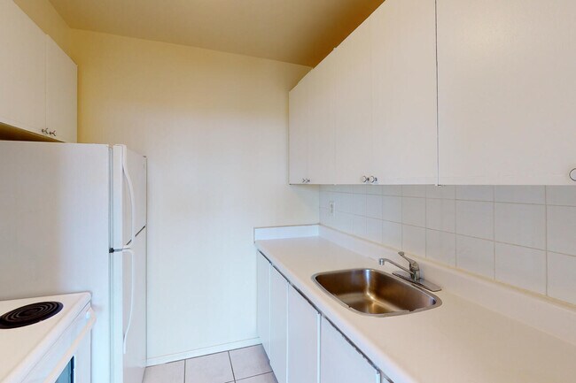 Photo - Hampton House North