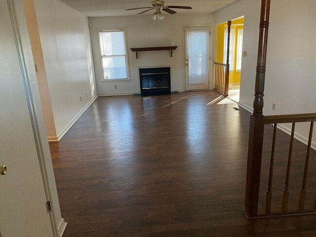 Photo - 7909 Sumter Pl