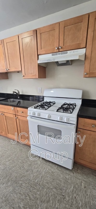 Photo - 9 Victory Rd Unidad 17 / 2nd Floor