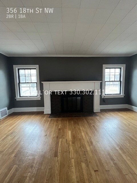Photo - Large second level apartment available for...