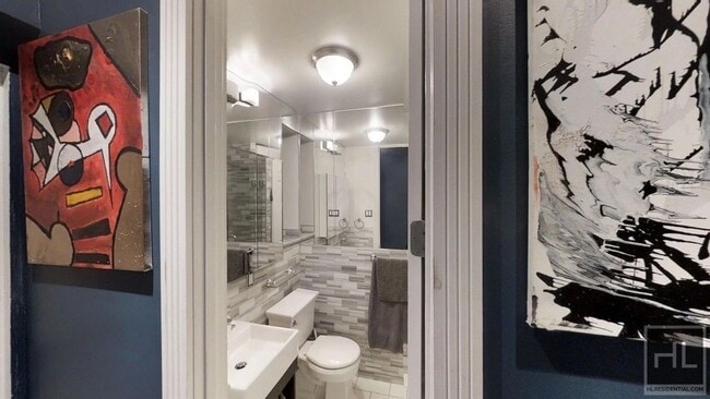 Photo - Mott Street Unit 4