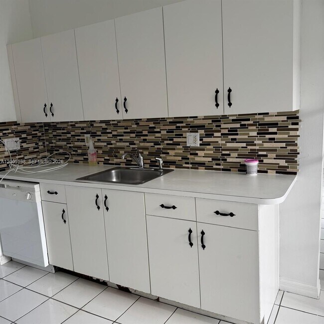 Photo - 21215 NE 9th Ct Unit 4