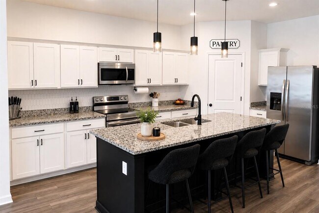 Photo - 35584 Eastbrook Ave