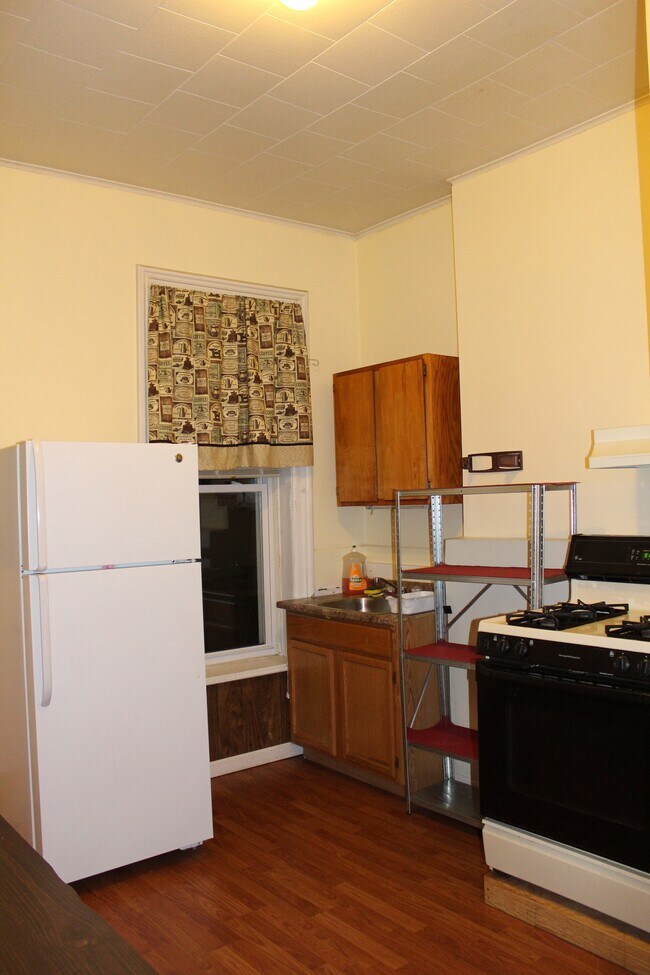 Photo - 74 13th St Unit 1