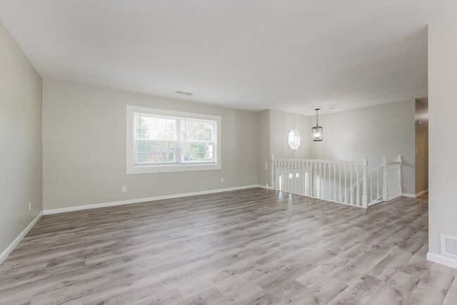 Photo - 6228 S Lakeview Dr