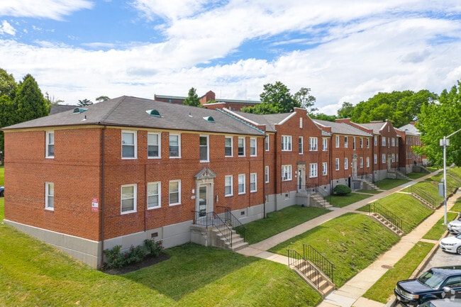 Photo - Wabash Manor Apartments
