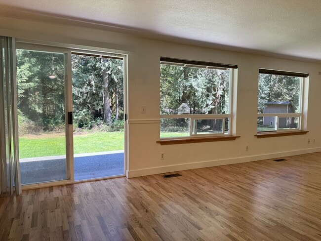 Photo - Lovely one story home 4 bedrooms plus guest space and bonus room!