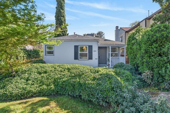 Photo - 2 bedroom | 1 bathroom | Single family in East Sac