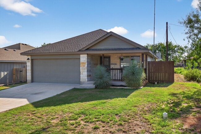 Photo - 830 Cypress Ln