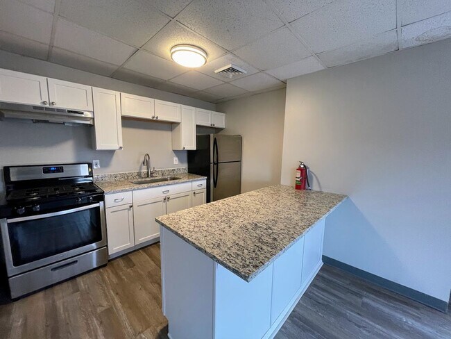 Photo - 117 Crawford Ave Unit 2