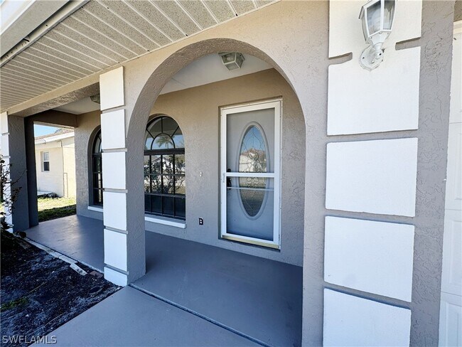 Photo - 630 105th Ave N