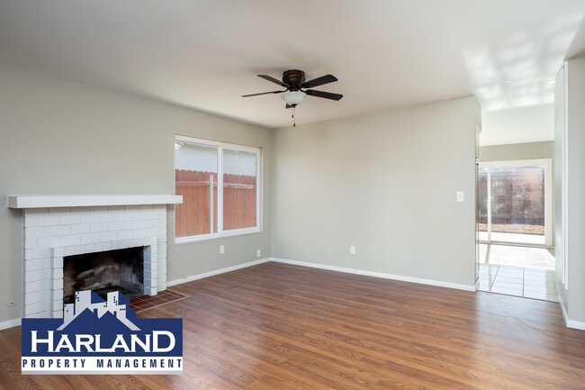 Photo - 8547 Aquarius Dr