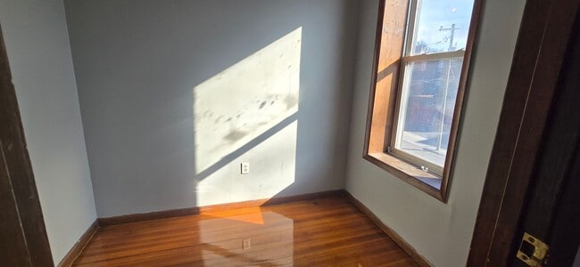 Photo - 19 Elberon Pl Unit 2 - A
