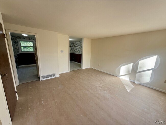 4999 Windgate Rd