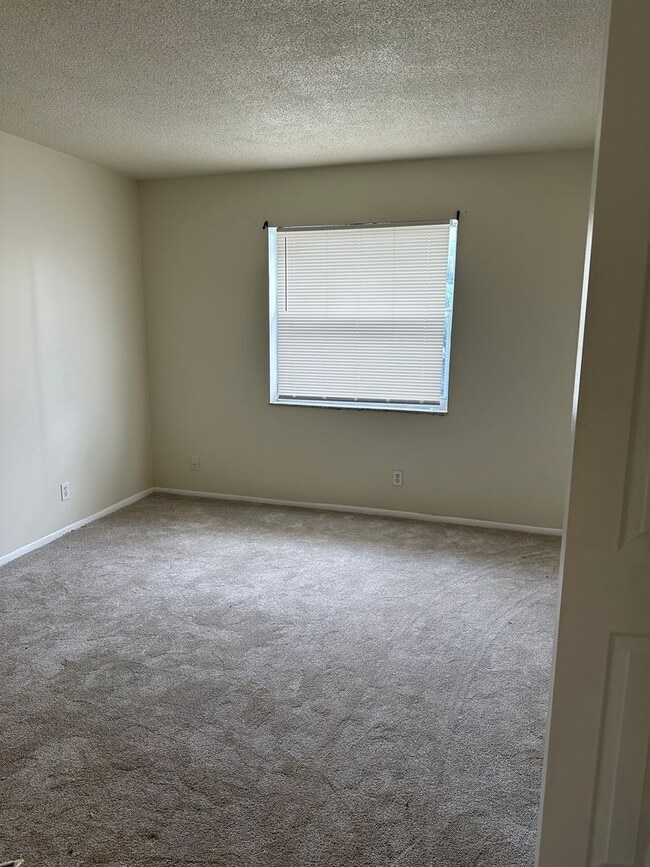 Photo - 1 bed 1 bath