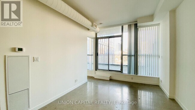 Photo - 510 King St E Unit 607