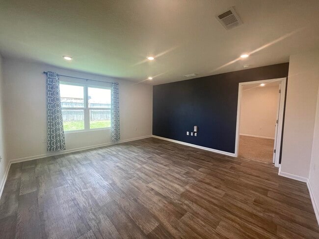 924 Merganser Way
