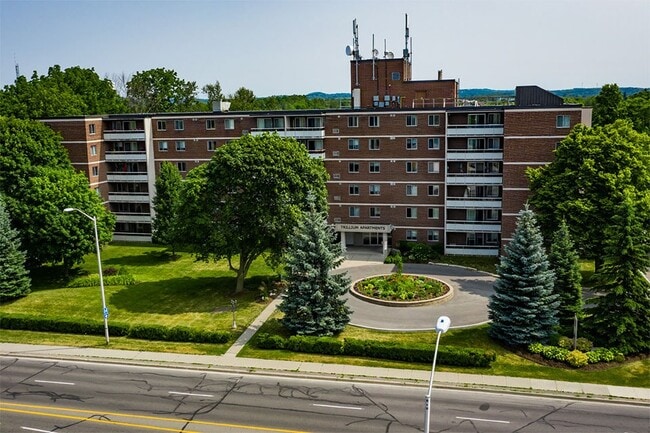 Building Photo - Trillium Apartments