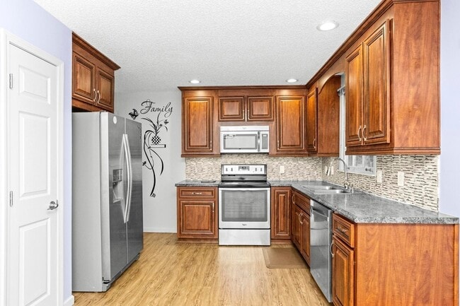 Photo - 2909 Cherry Hills Dr