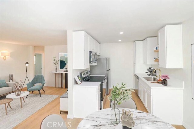 6679 Linda Vista Rd Unit 9