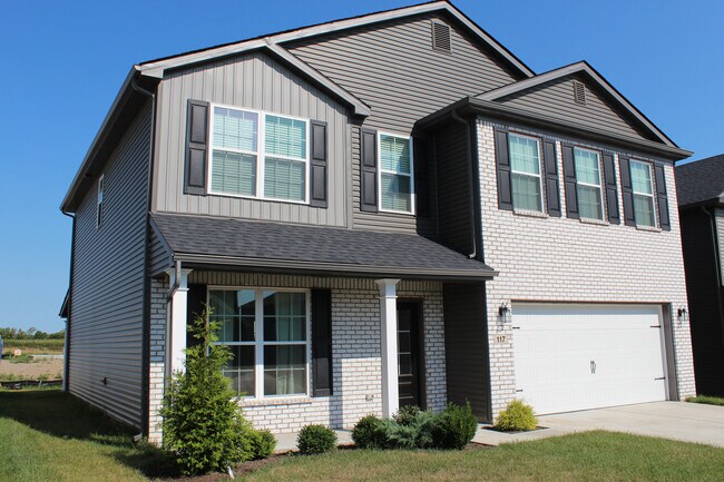 Front - 117 Gibson Way