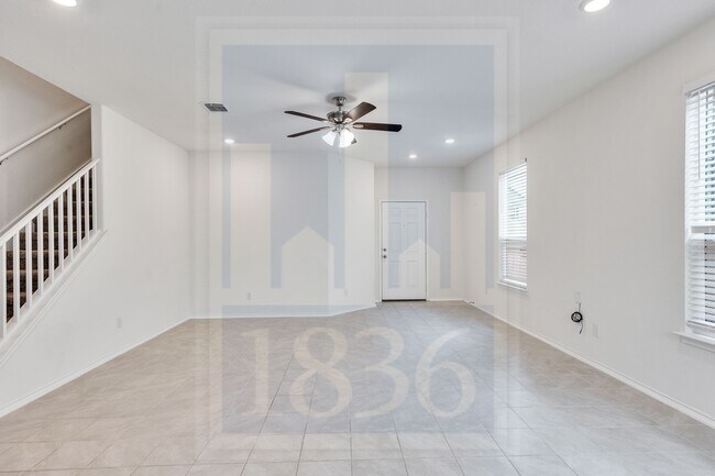 Photo - 13216 Betty Frd St