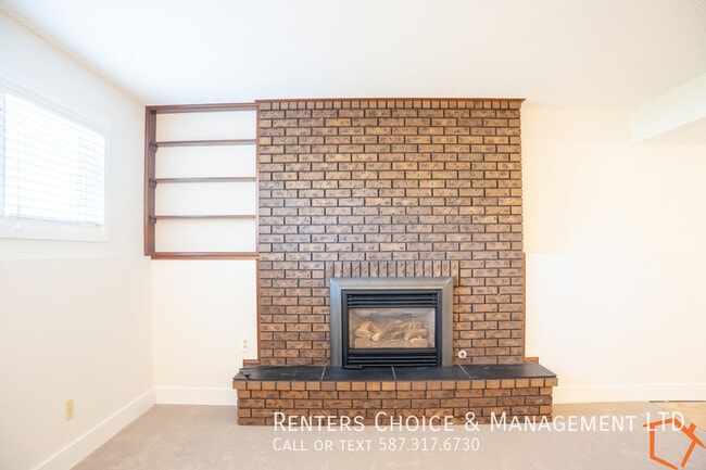 Photo - Basement Suite With Assiged Parking, UTILITIES INCLUDED