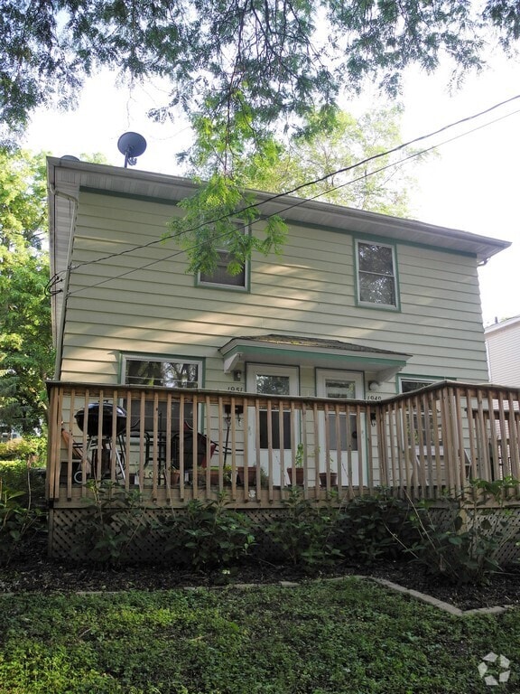 Building Photo - 1949 Heath Ave Rental