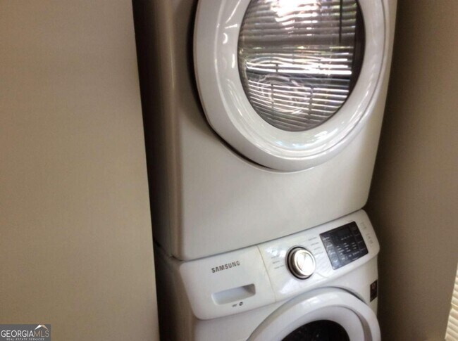 Photo - 200 Sheraton Ct