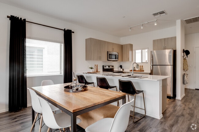 2BR, 2BA - 1,091 SF
